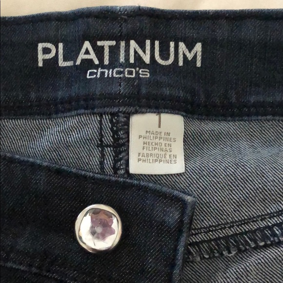 Chico jeans size 1 - Picture 2 of 3